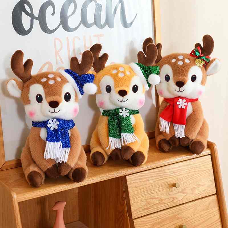 High-ROI Christmas plush toys displayed on a wooden shelf, ready for boutique importers and cross-channel retail.