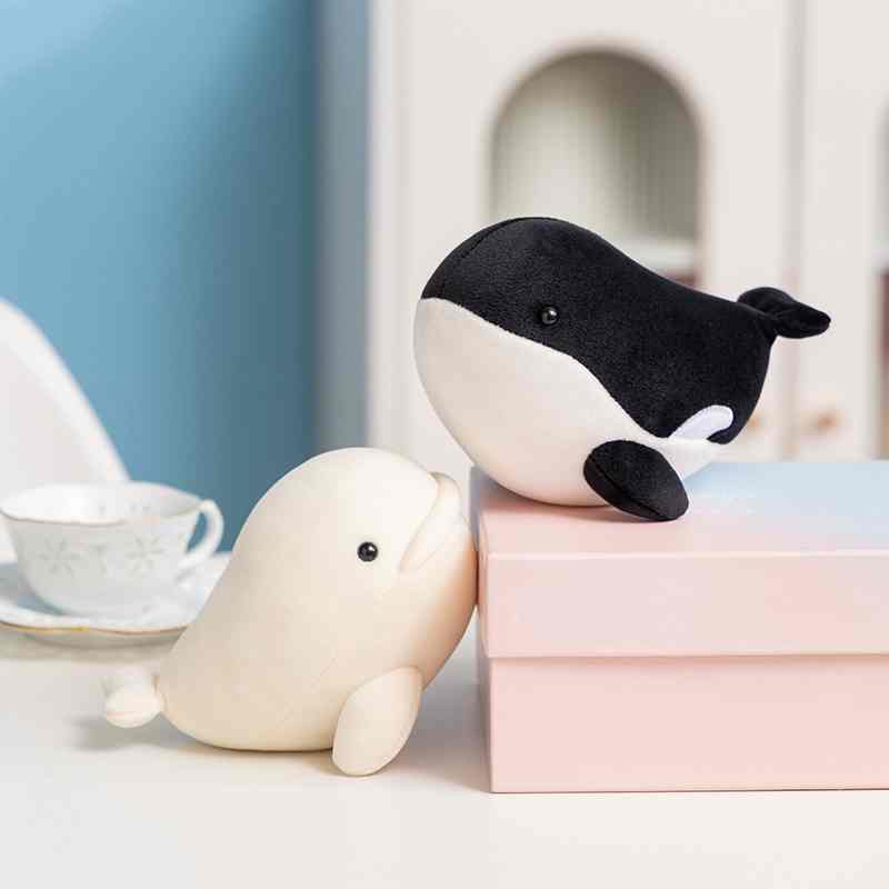 High-ROI killer whale and beluga plush toys, the ultimate premium souvenirs for marine parks and museums.