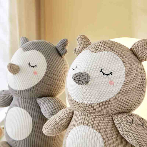 Premium knitted fabric plush owl showing close-up ribbed texture details for global B2B toy sourcing.
