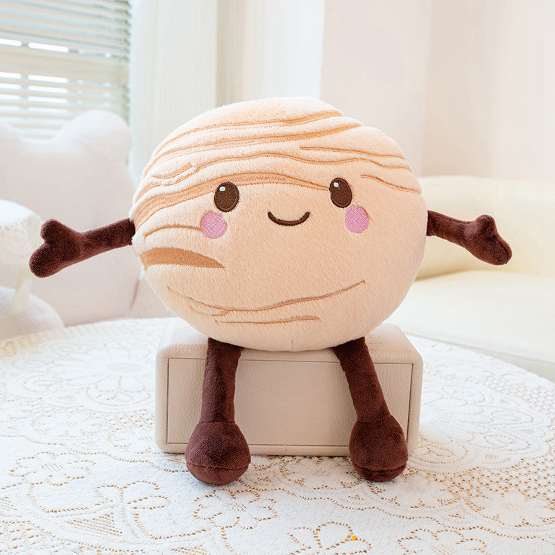 Saturn planet plush toy with soft rings, highly attractive bulk prize for family entertainment centers.