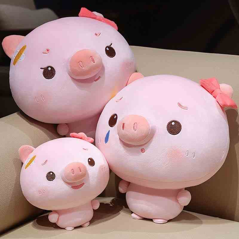 Wholesale kawaii pink pig plush family collection featuring happy and crying expressions, perfect for custom private label sourcing.